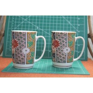 Vintage Made in Japan Porcelain Mug Set 2 Floral Geometric Gold Trim 4.25in